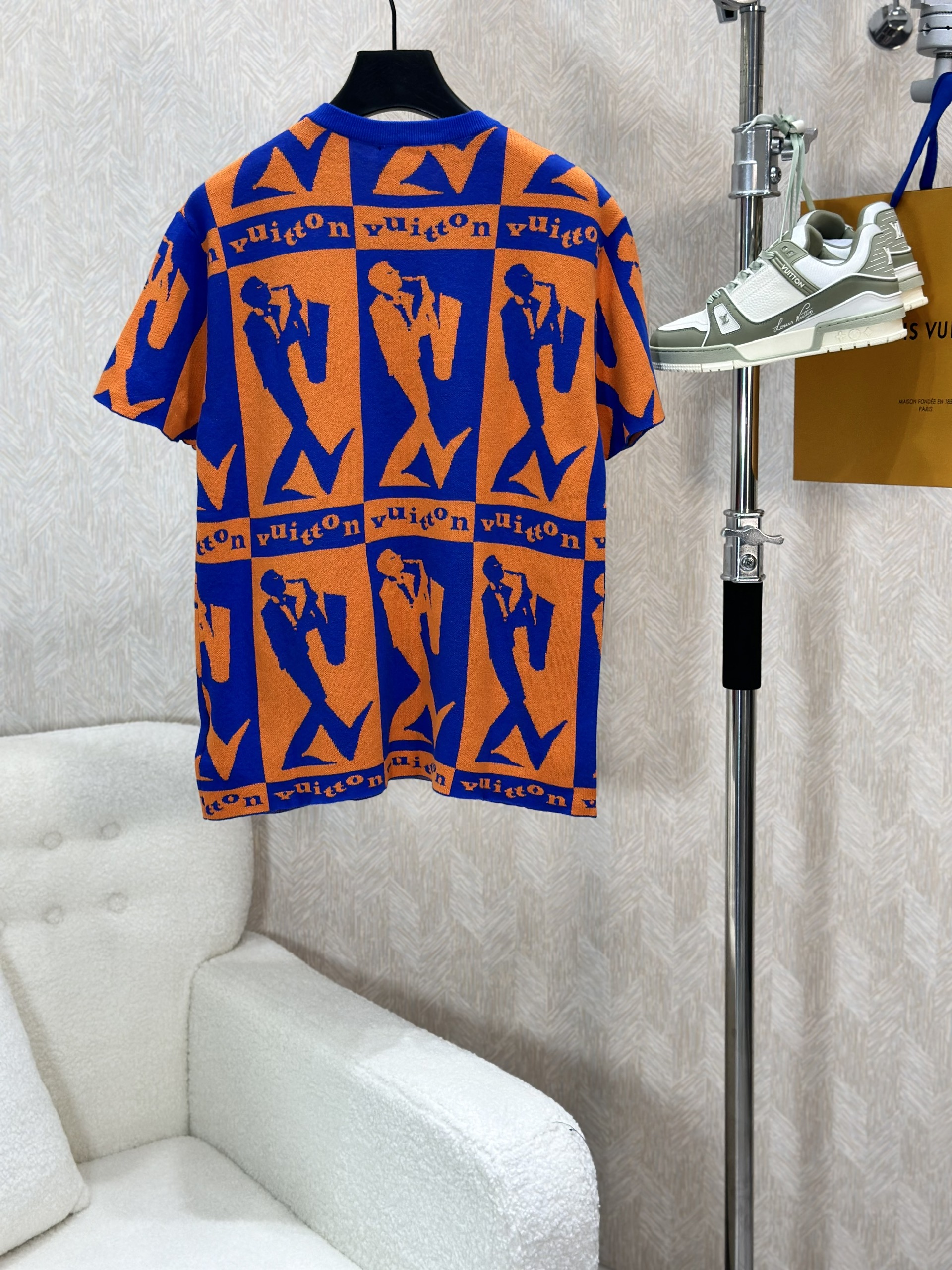 Áo phông T-shirt len Louis Vuitton LV Cam phối Xanh họa tiết người thổi kèn Like Auth on web VTN